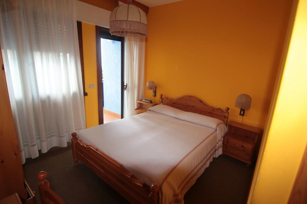 Albergo Trieste Tambre dʼAlpago 部屋 写真